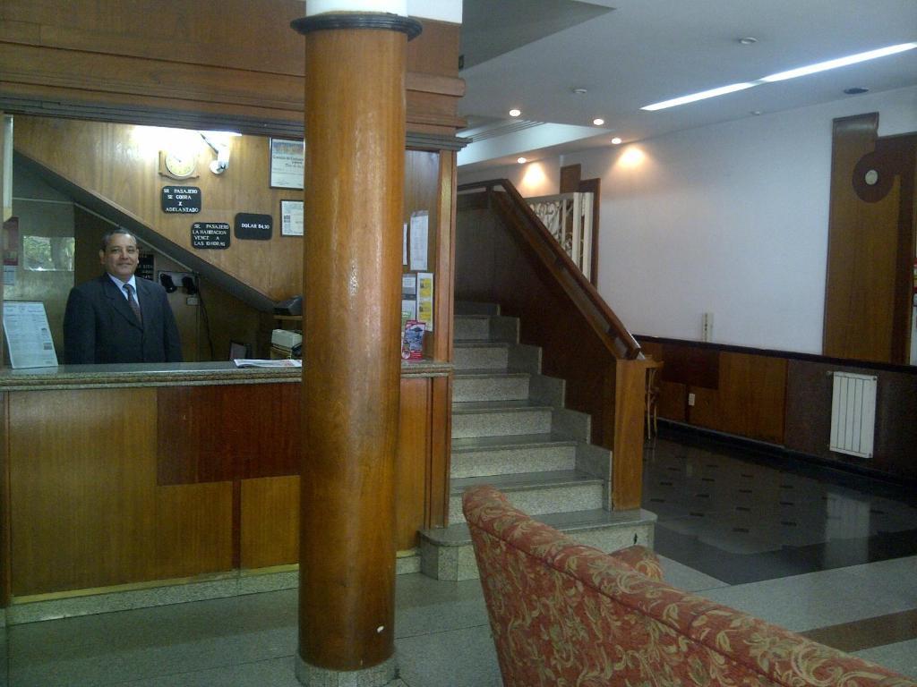 Hotel Chile Buenos Aires Exterior photo